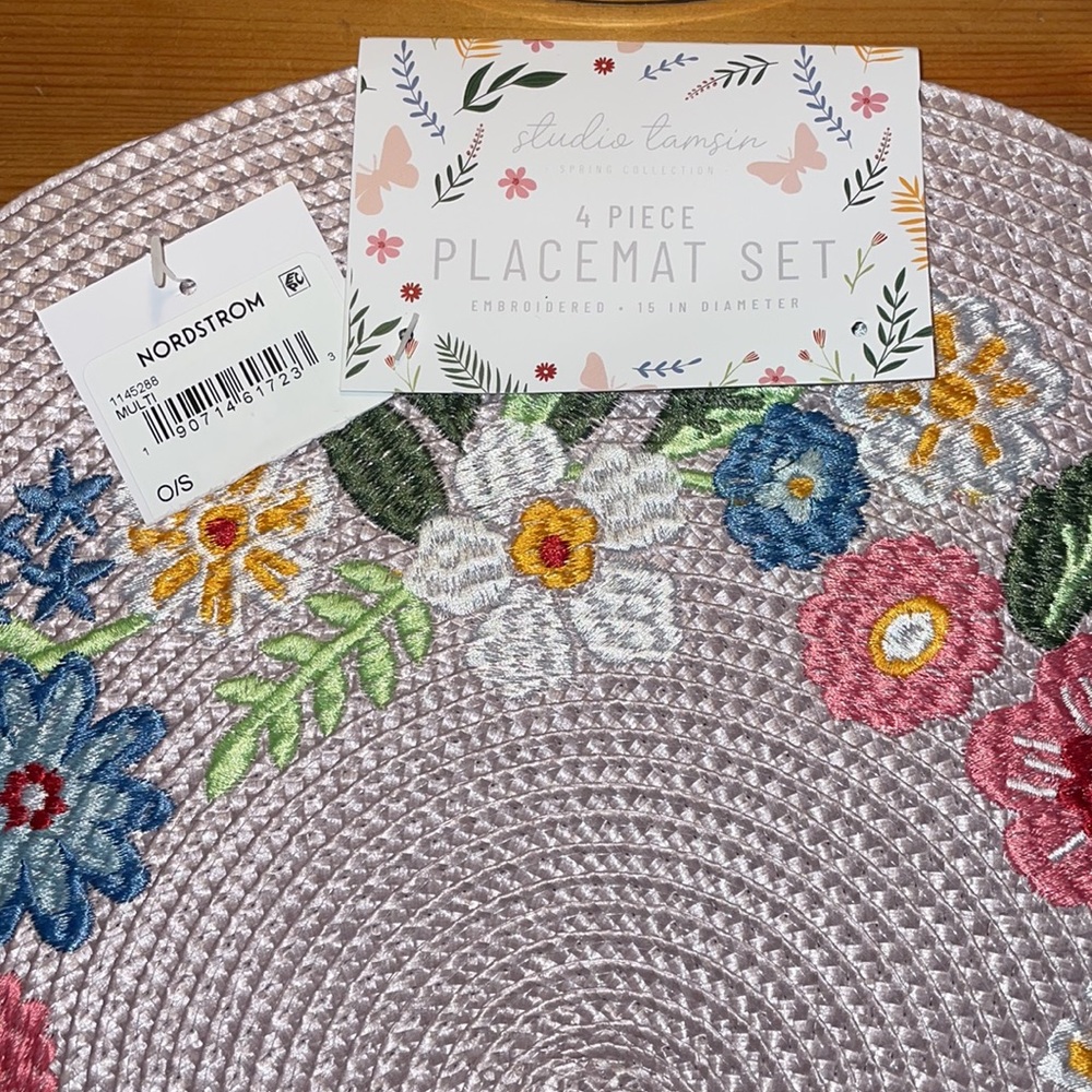 Nordstrom 4 Piece Floral Placement Set NWT - Picture 2 of 6